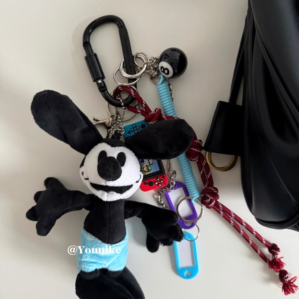 Ins Style Niche น่ารักการ์ตูนตุ๊กตาตุ๊กตากระเป๋าจี้พวงกุญแจ Lucky กระต่ายกระเป๋าจี้ของขวัญ