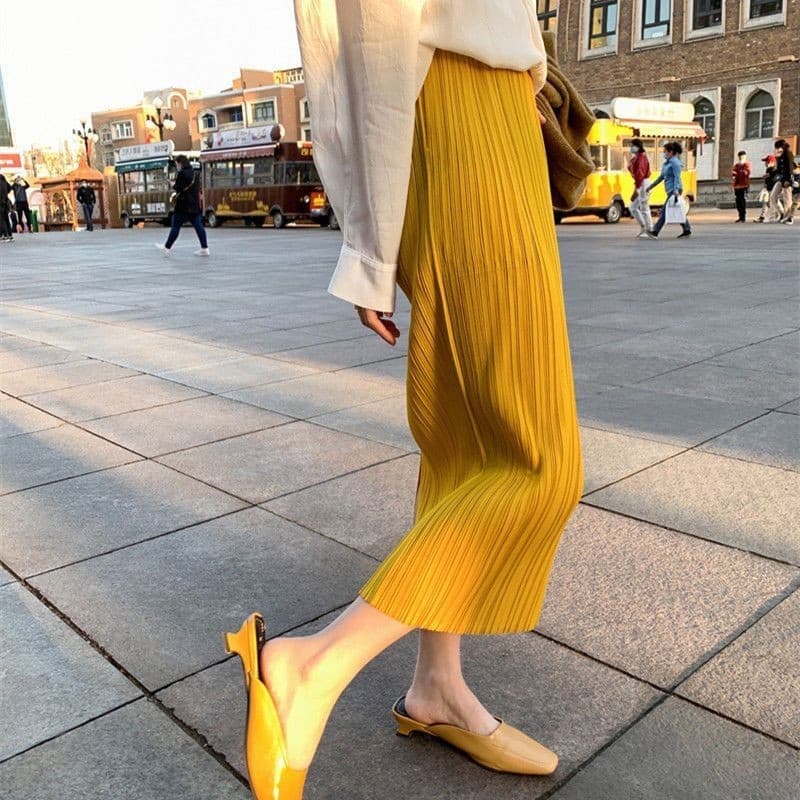 2024 สไตล ์ ใหม ่ Slimmer ดูจีบกระโปรงผู ้ หญิงฤดูร ้ อนบาง 2023 สไตล ์ ใหม ่ สีดําตรงสะโพกกระโปรงเอวสูงจีบแยกความยาวกลางกระโปรง