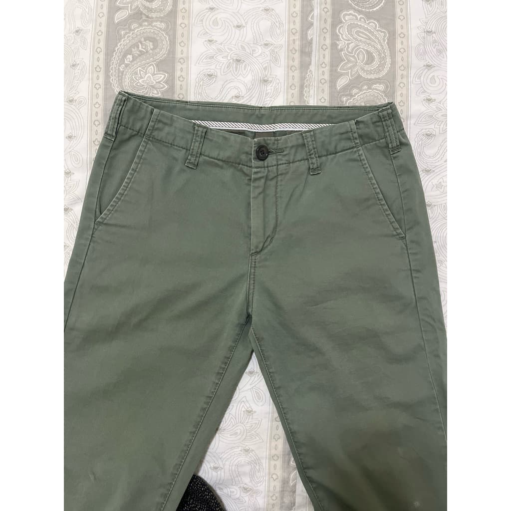 กางเกง Uniqlo สีเขียว เอว 32