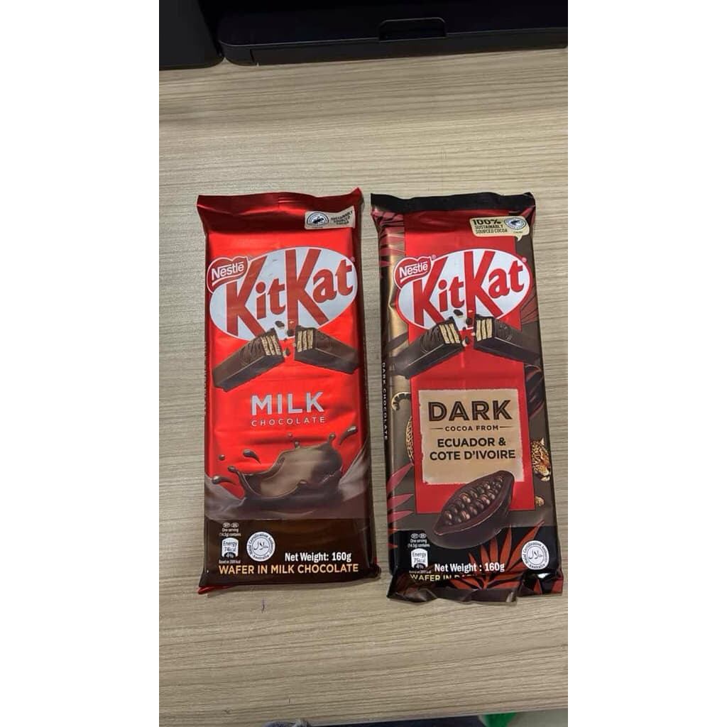 KitKat Dark chocolate ขนาด160กรัมแผ่นยักษ์มี2รสให้เลือก Darkและmilk